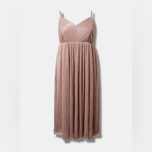 LIKE NEW Torrid Tea Length Blush Pink Midi Dress